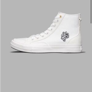 Darc Sport White High-Top Athletic Shoes